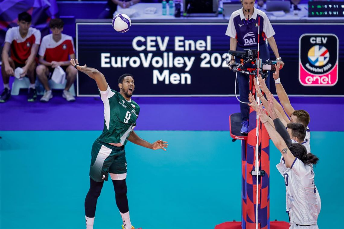 Mistrzostwa Europy siatkarzy: Słowenia pokonana, Polska w finale Mistrzostwa Europy siatkarzy: Słowenia pokonana, Polska w finale