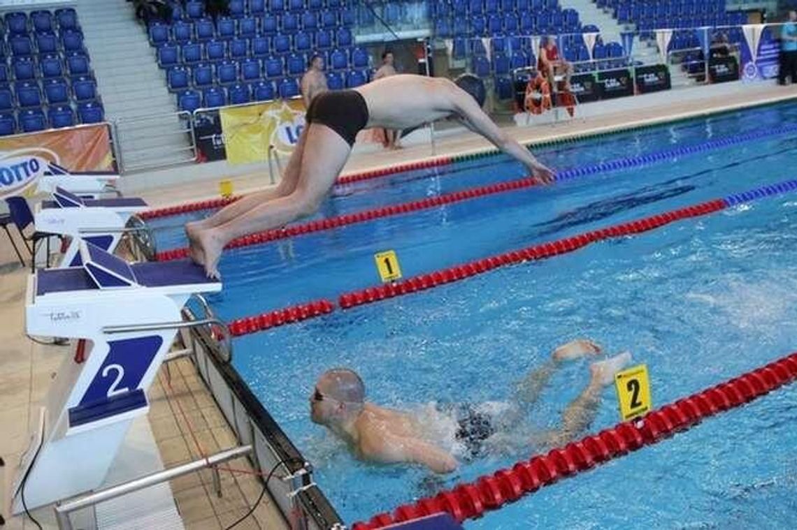 Mistrzostwa Policji w pływaniu. Drugie miejsce lubelskich mundurowych