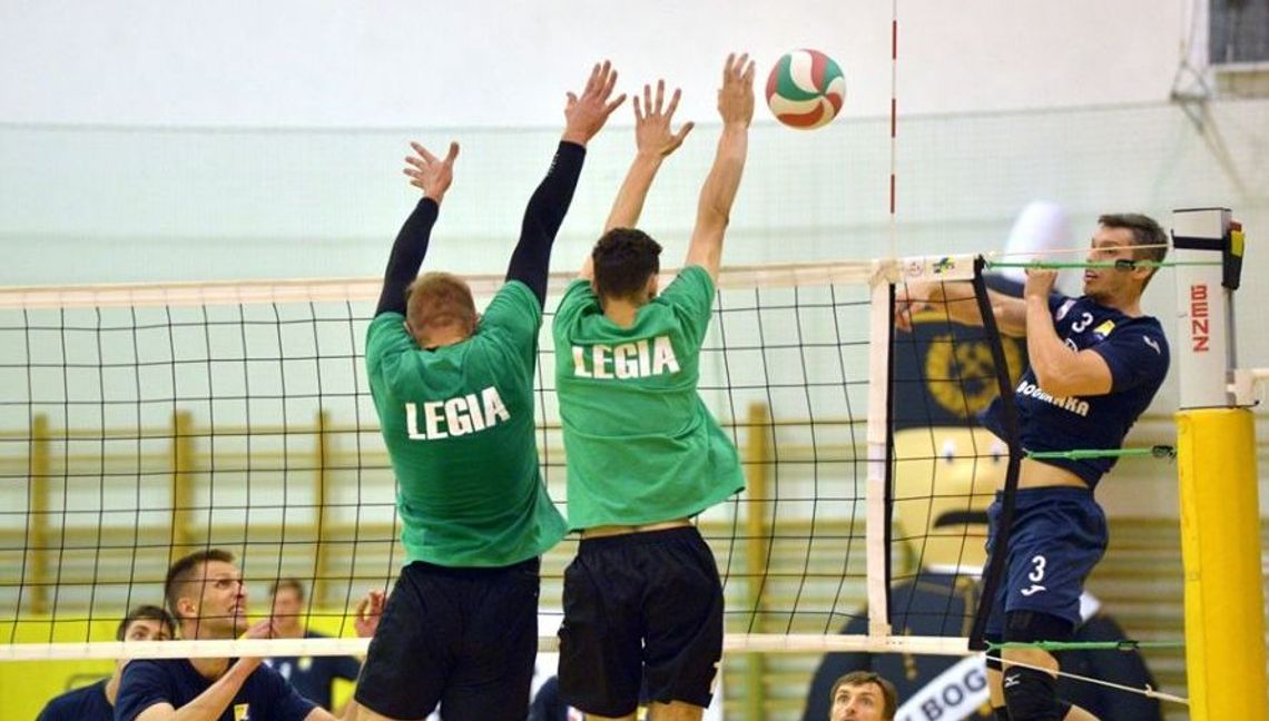 MKS Avia wygrała XV Memoriał Tragicznie Zmarłych Siatkarzy świdnickiego klubu