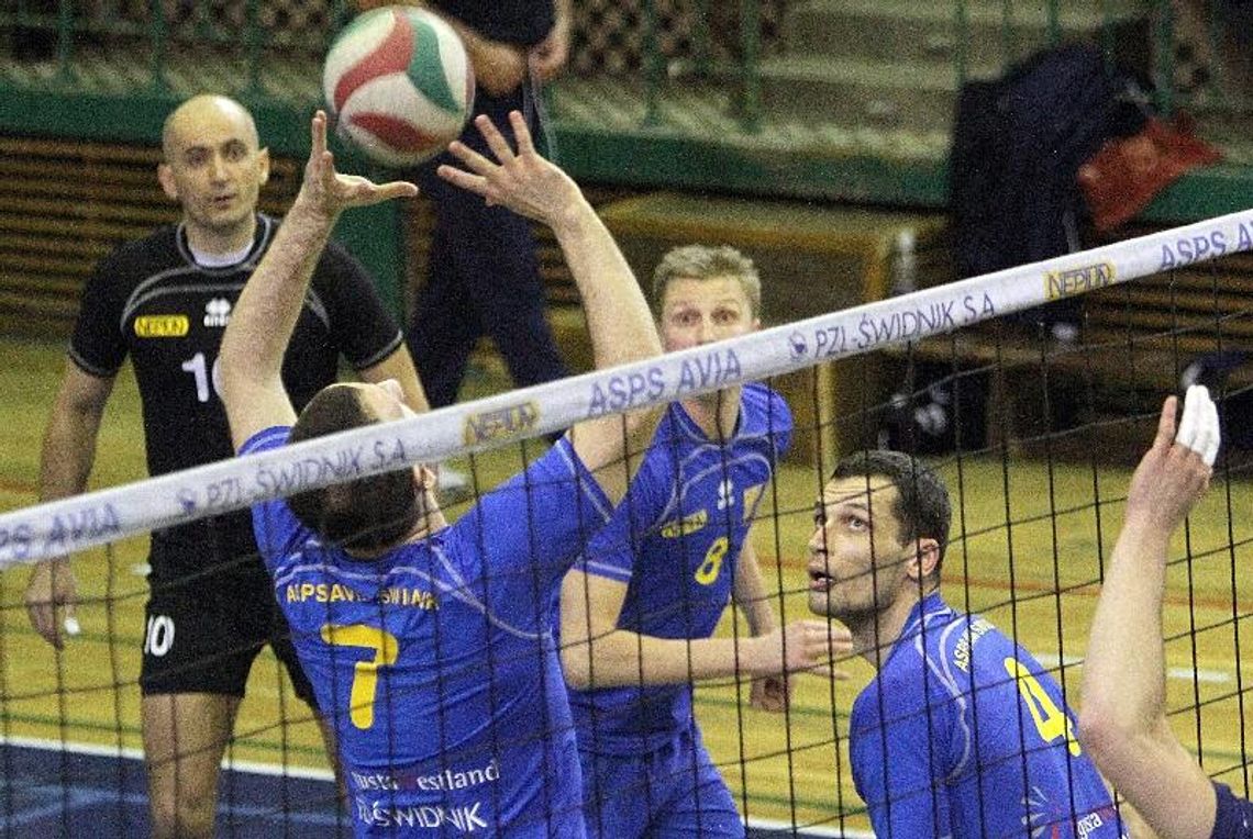 MKS Będzin - Avia 3:2. Świdniczanie zagrają o utrzymanie w play-out