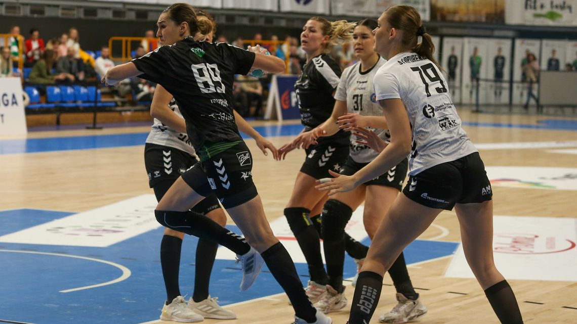 MKS FunFloor Lublin – EKS Start Elbląg 35:19. Wulkan pozasportowych emocji [zdjęcia]