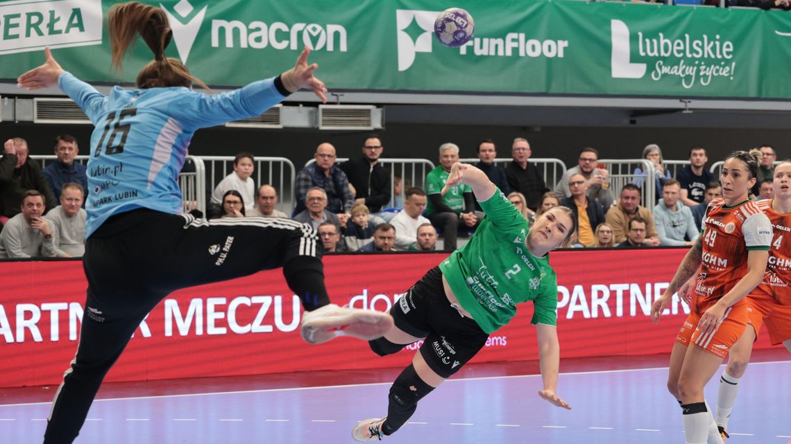 MKS FunFloor musiał uznać wyższość mistrzyń Polski MKS FunFloor musiał uznać wyższość mistrzyń Polski