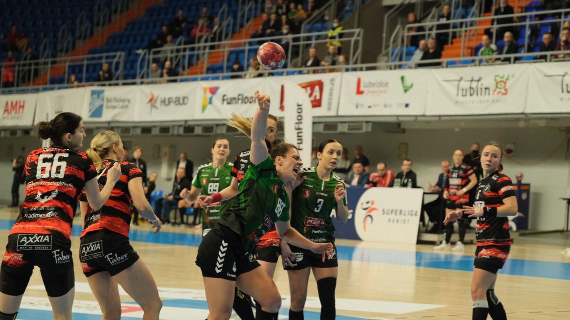 MKS FunFloor Perła Lublin – Piotrcovia Piotrków Trybunalski 24:22. Najważniejsze jest zwycięstwo [ZDJĘCIA]