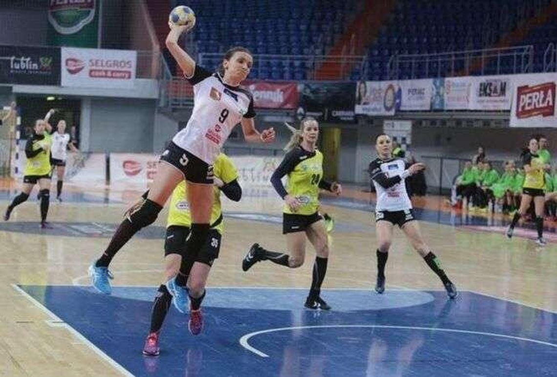 MKS Selgros – Olimpia Beskid 34:20. Pewna wygrana mistrzyń (zdjęcia) MKS Selgros – Olimpia Beskid 34:20. Pewna wygrana mistrzyń (zdjęcia)