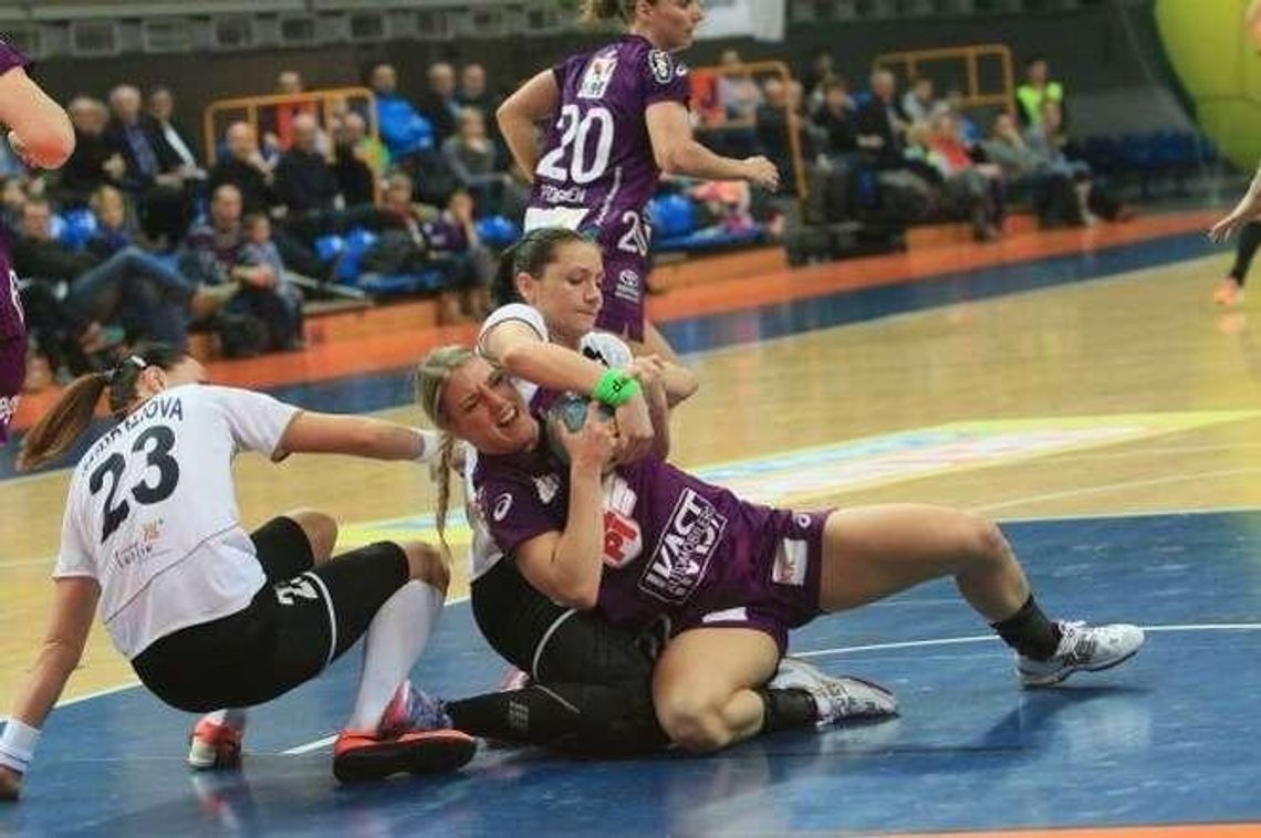 MKS Selgros rozbił AZS Koszalin 43:24 w pierwszym meczu turnieju w Elblągu