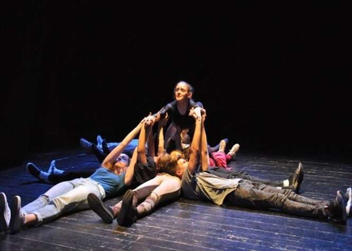 Młody Teatr. Przegląd teatrów i kabaretów w Centrum Kultury