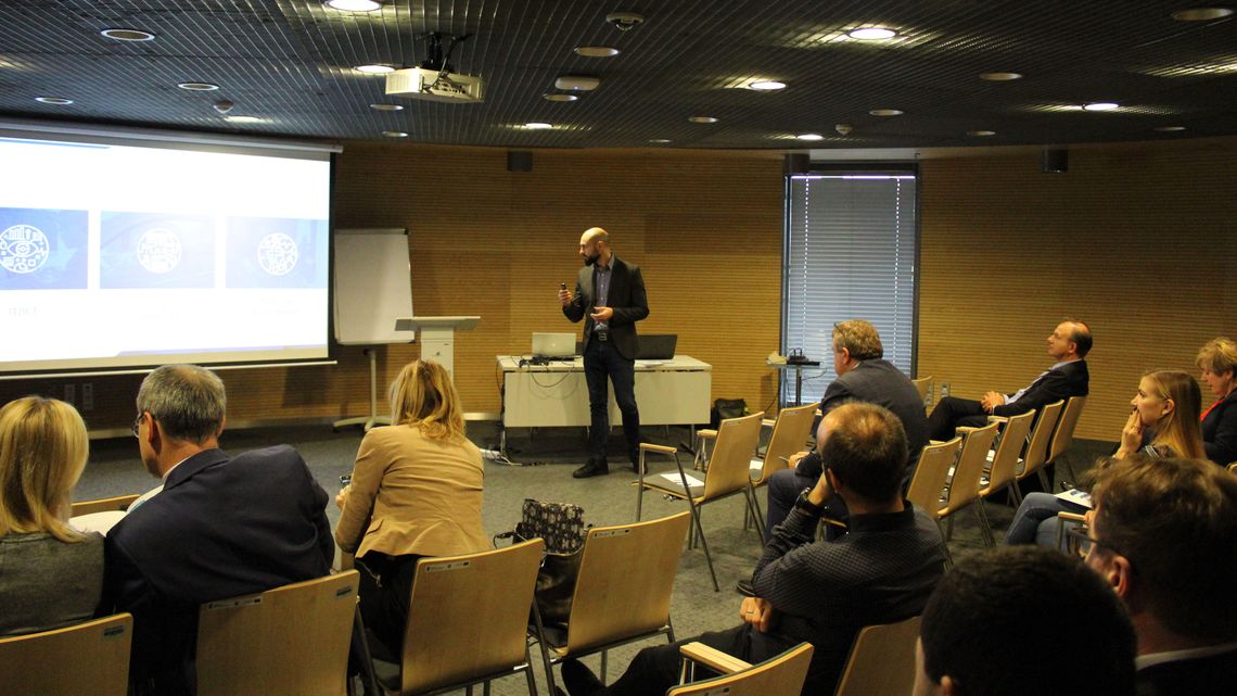 Młodzi przedsiębiorcy z Lublina pomysły mają, ale łatwo nie jest. "Przeszkodą są koncerny medyczne"