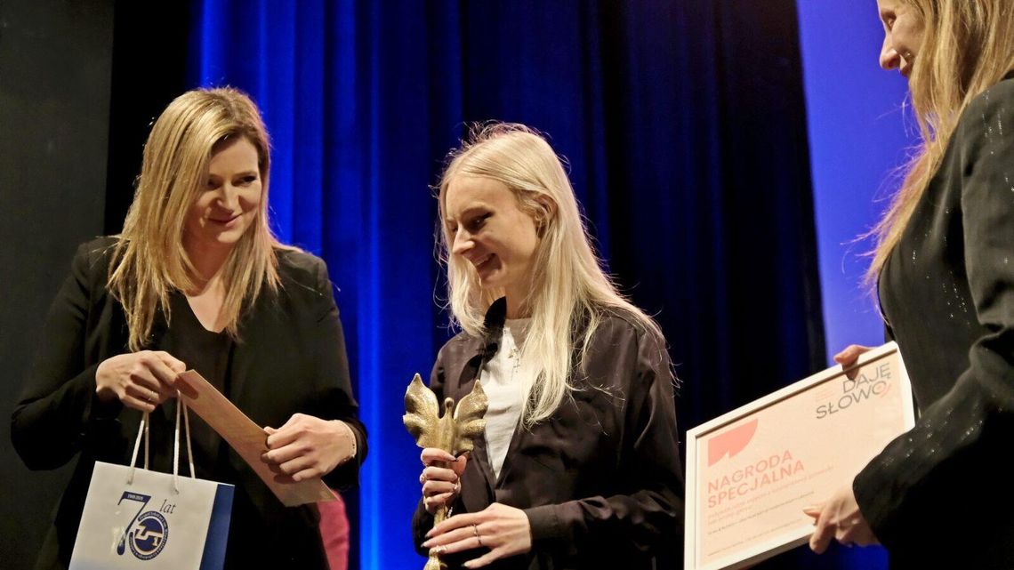 Młodzież śpiewała wiersze. Najlepsi otrzymali "Nuty Poezji" Młodzież śpiewała wiersze. Najlepsi otrzymali "Nuty Poezji"