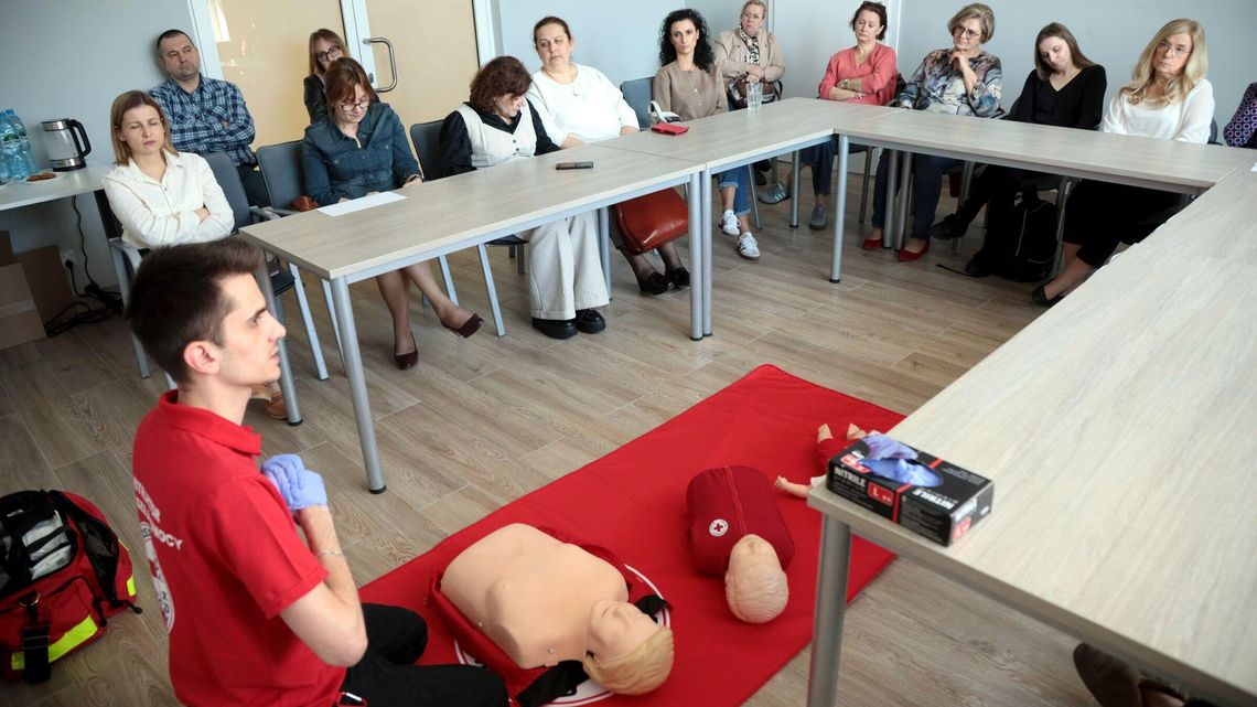 Młodzież z Lubelszczyzny walczy o zdrowie – Olimpiada Zdrowia PCK z „Biedronką”