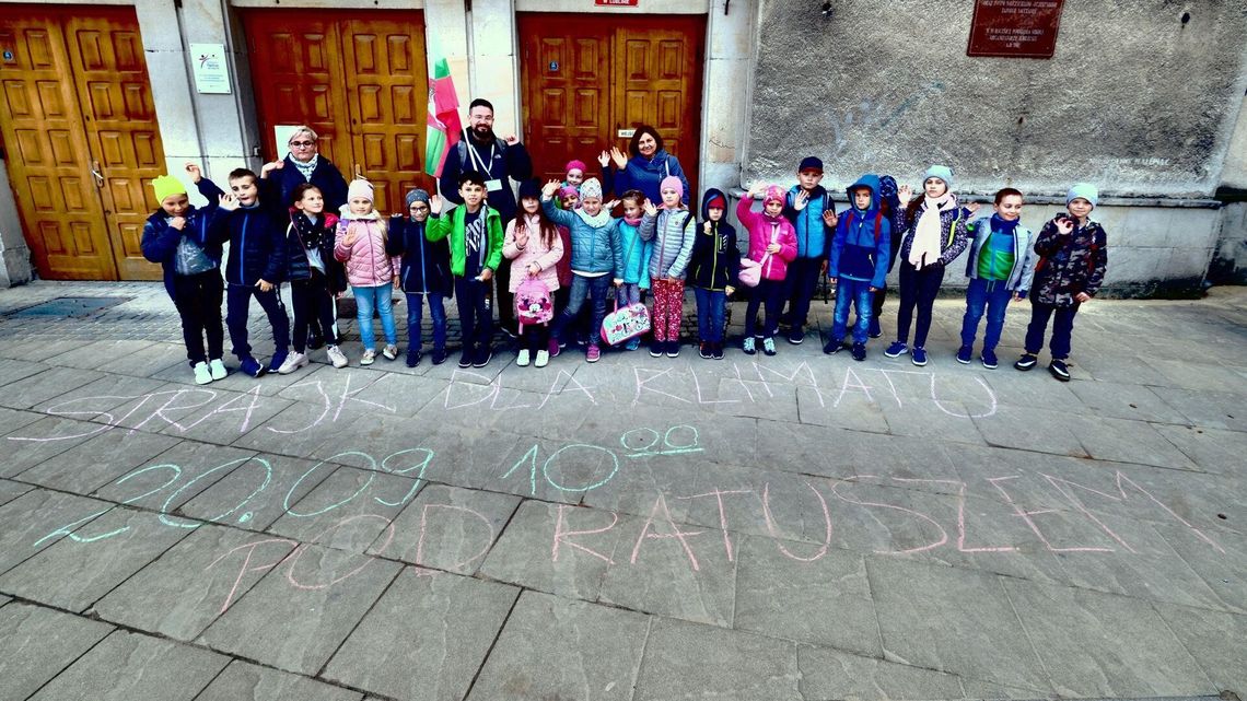 Młodzieżowy Strajk Klimatyczny: Chodźcie z nami!