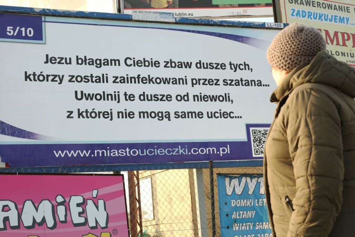 Modlitwy na billboardach na ulicach Lublina