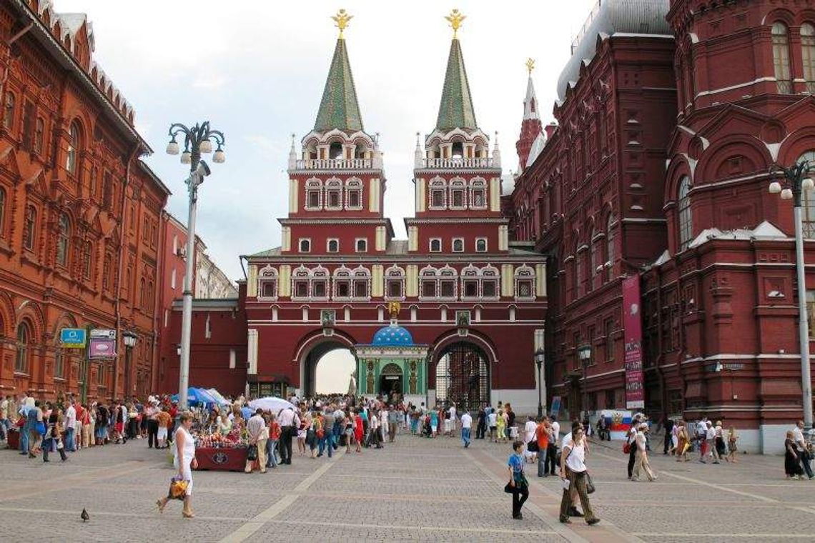 Moskwa: W szkole zginął nauczyciel i policjant. Napastnik "zneutralizowany" (wideo)