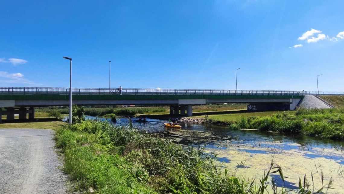 Most na Krznie ma być doświetlony. W pakiecie zmiany koloru i sceny świetlne Most na Krznie ma być doświetlony. W pakiecie zmiany koloru i sceny świetlne
