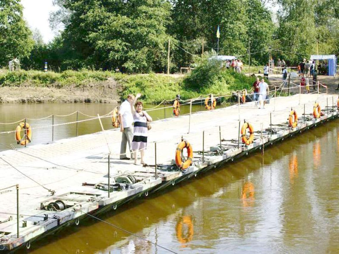 Most pontonowy połączy w weekend Polskę i Ukrainę