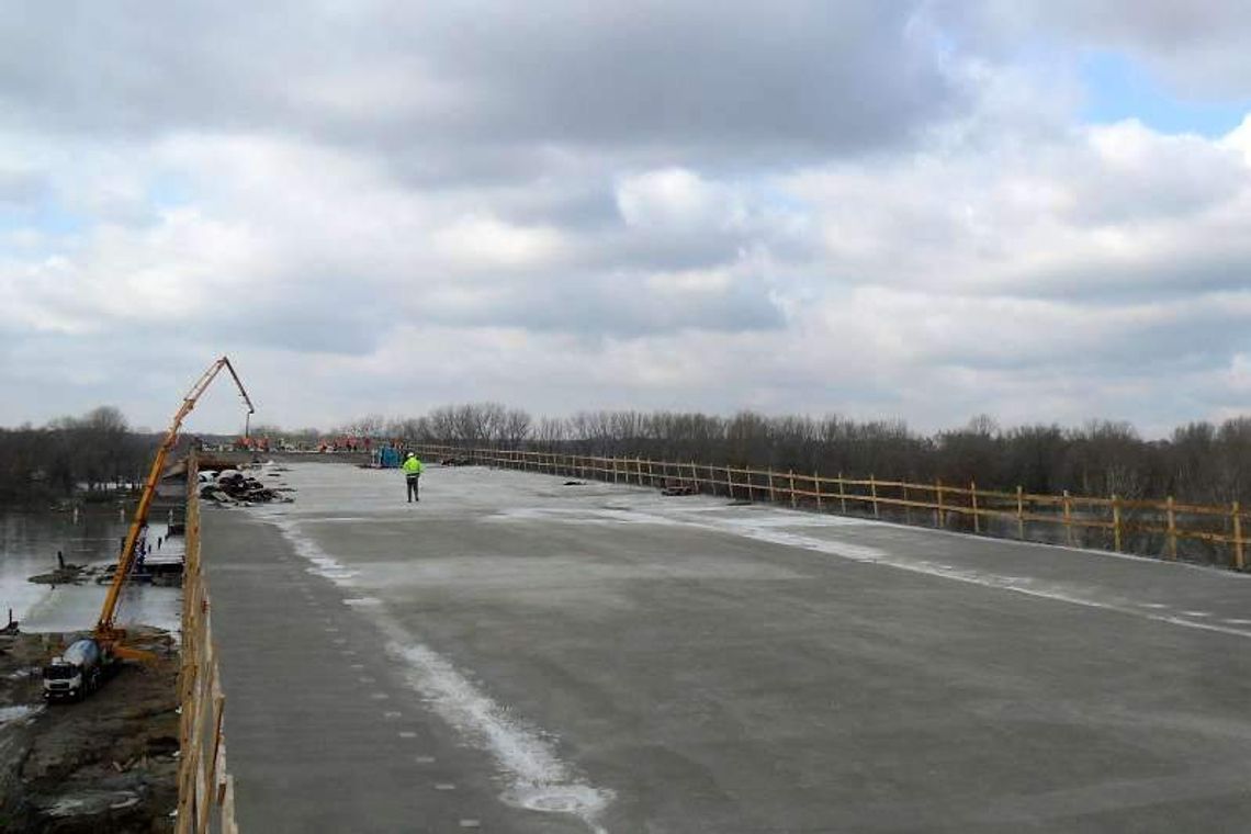 Most w Kamieniu już jest, ale na dojazd trzeba poczekać