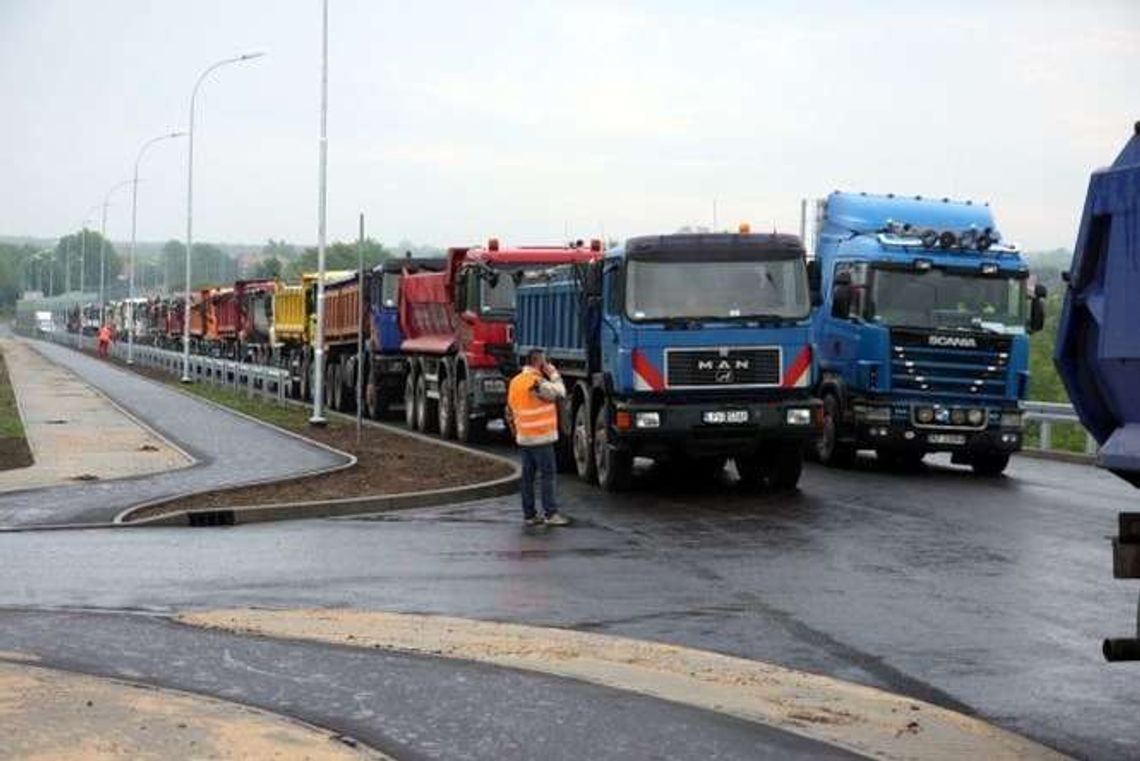 Most w Kamieniu po testach. Film z drona