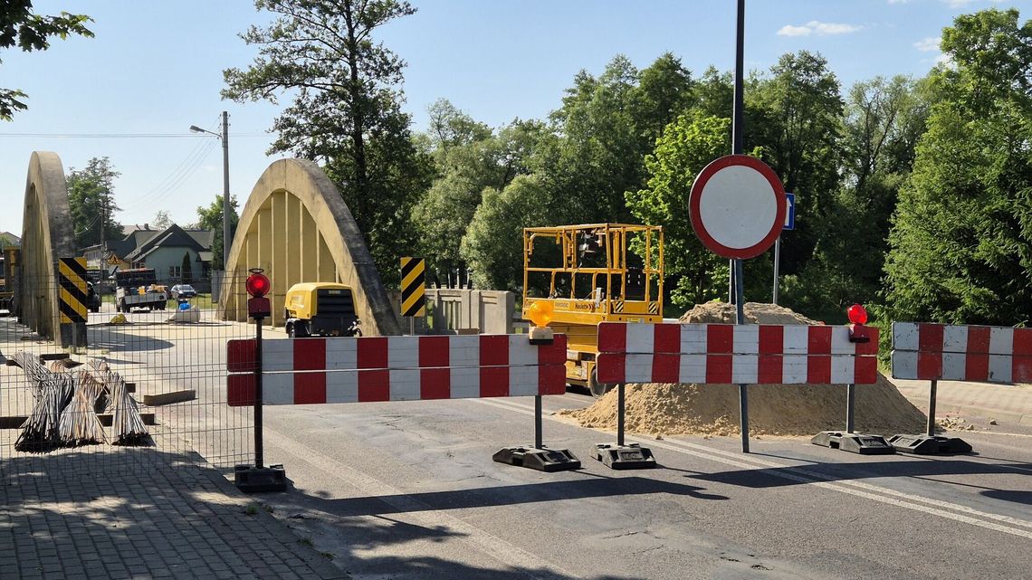Most w remoncie. Ani przejazdu, ani przejścia Most w remoncie. Ani przejazdu, ani przejścia