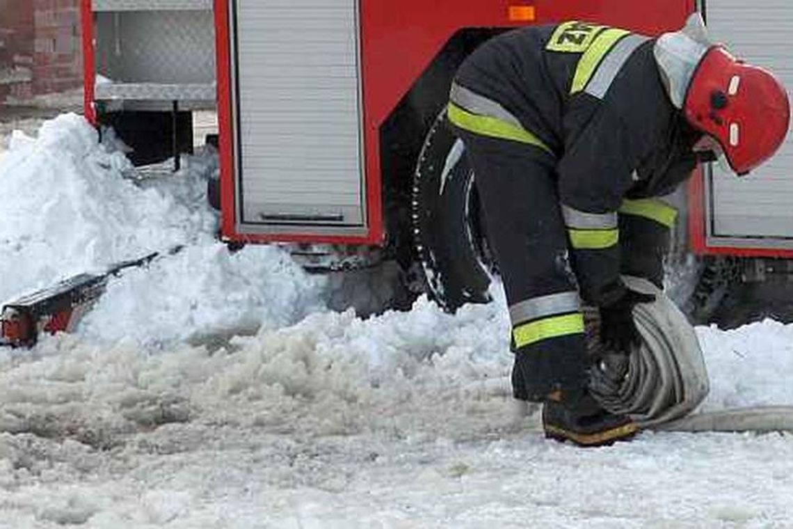 Moszczanka: Cysterna z gazem w rowie