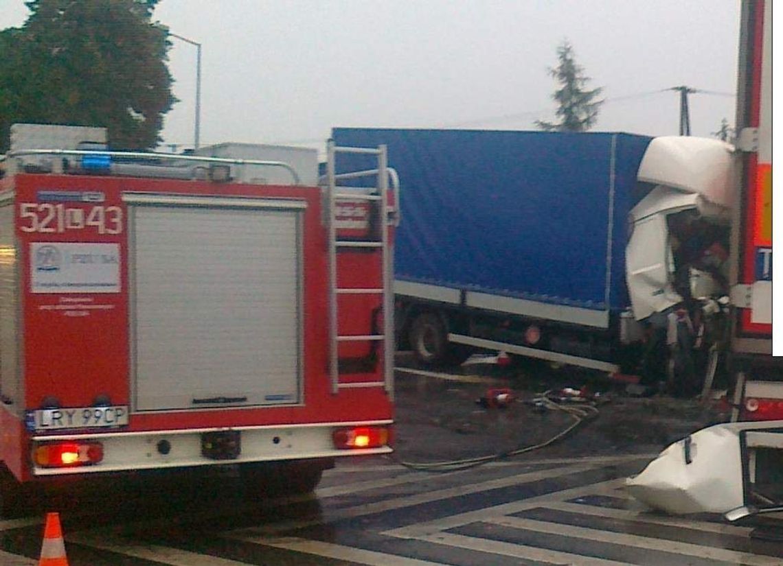 Moszczanka: Kierowca tira zginął w wypadku (zdjęcia)