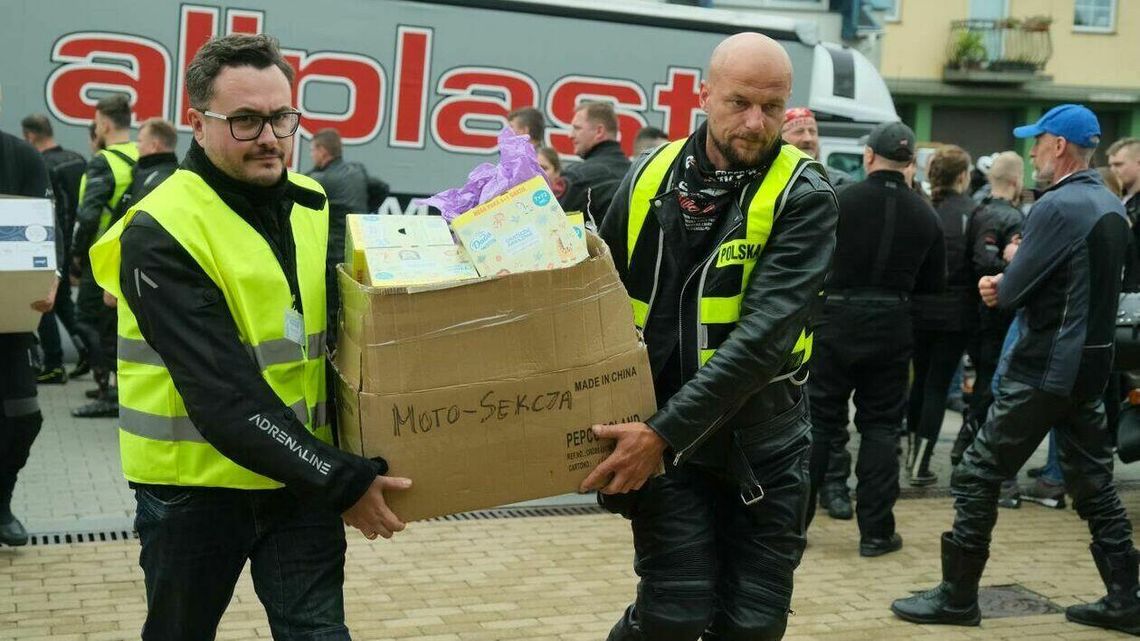 "Motocykliści dla Hospicjum". Ponad 3 tony darów trafiło do chorych dzieci