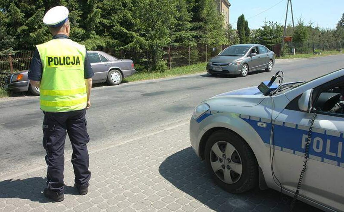 Motocyklista przekroczył prędkość o 93 km/h. Chciał uciec policjantom Motocyklista przekroczył prędkość o 93 km/h. Chciał uciec policjantom