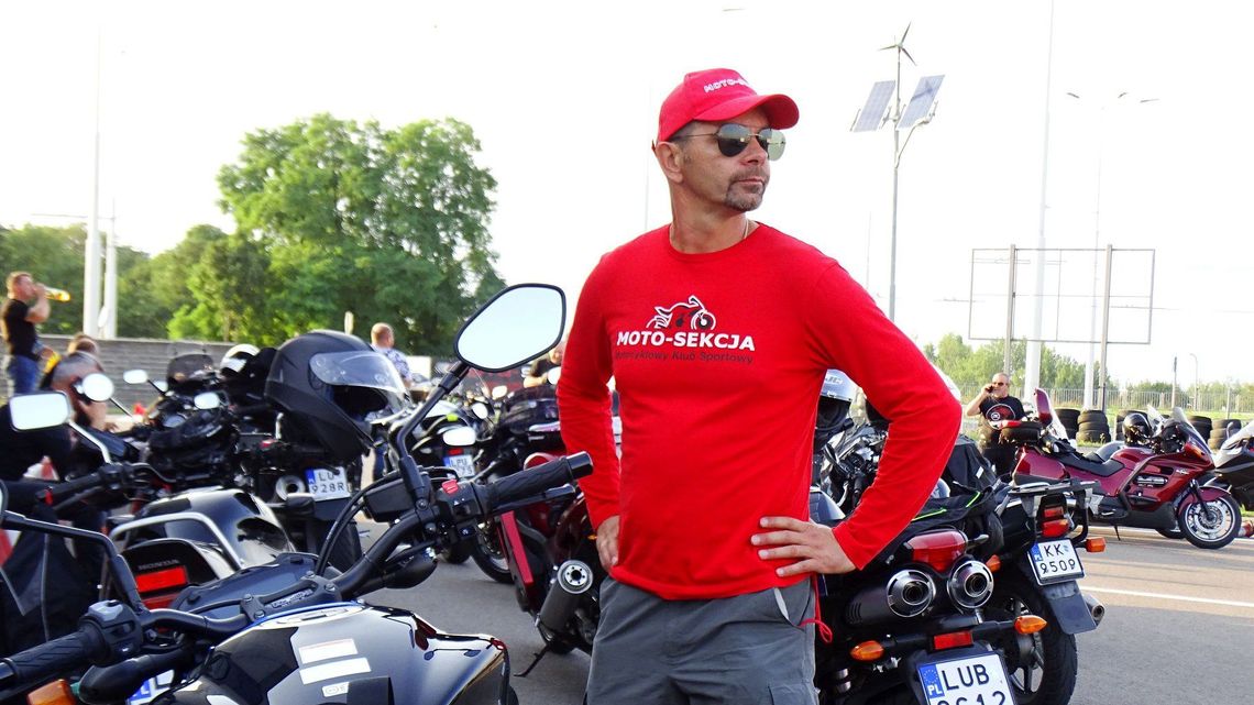 Motocyklista wyczynowy nauczy cię jeździć. "Trzeba pokazać drugą stronę medalu"