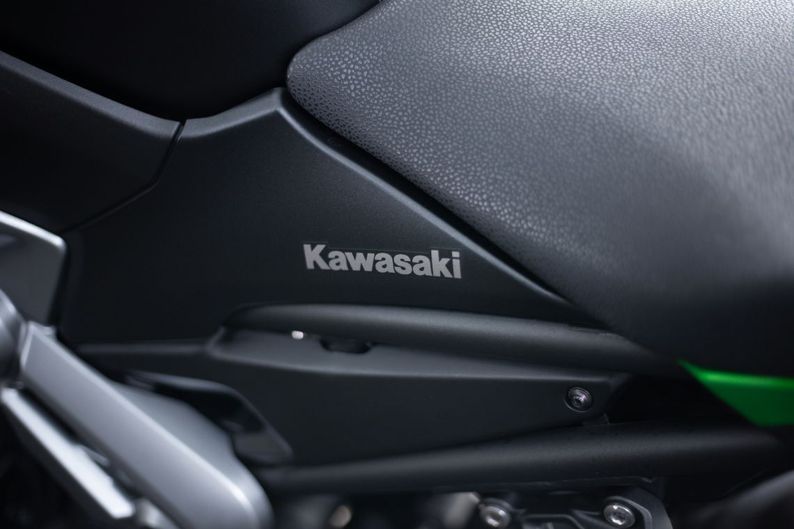 Motogar Polska uruchamia sprzedaż oryginalnych części do Kawasaki KLE500 2026