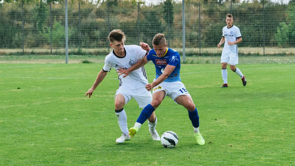 Motor – Legia II 1:4. Wciąż szukają snajpera [ZDJĘCIA]