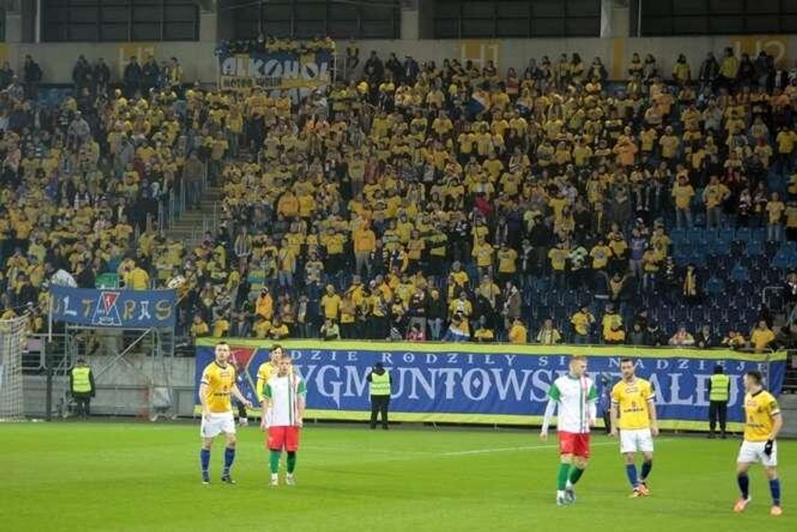 Motor Lublin jednak bez pieniędzy z miasta. Opozycja wytyka porażkę piłkarzy
