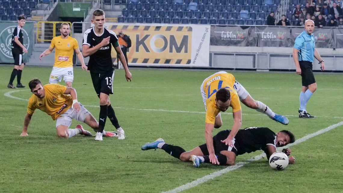 Motor Lublin – Korona II Kielce 4:4. Fajerwerki w ataku, kryminał w obronie [zdjęcia]