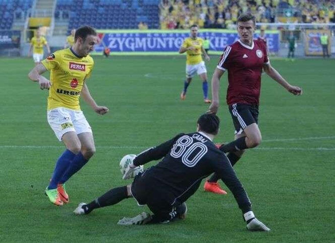 Motor stracił fotel lidera. Garbarnia na czele