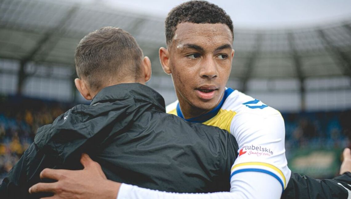 Motor zrobi złoty interes? Chelsea chce zapłacić krocie za Brighta Ede Motor zrobi złoty interes? Chelsea chce zapłacić krocie za Brighta Ede