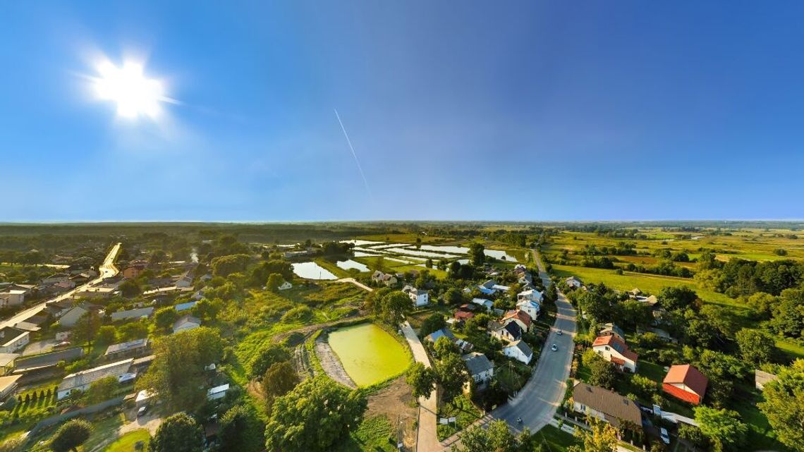 Można już latać nad Baranowem. Wirtualnie