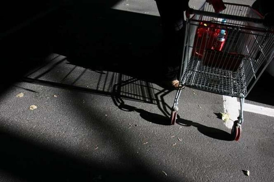 Mroczna strona lubelskich hipermarketów. 'Jesteśmy na skraju wyczerpania'