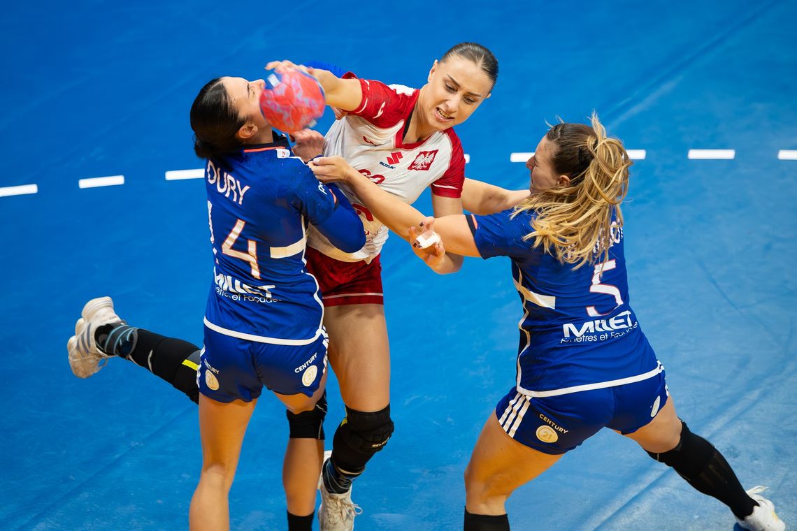 MŚ piłkarek ręcznych: Polska wyraźnie gorsza od Francji MŚ piłkarek ręcznych: Polska wyraźnie gorsza od Francji