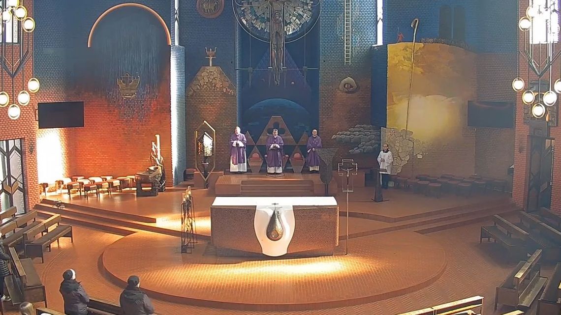 Msza święta online. Transmisja na żywo z kościoła pw. św. Andrzeja Boboli w Lublinie