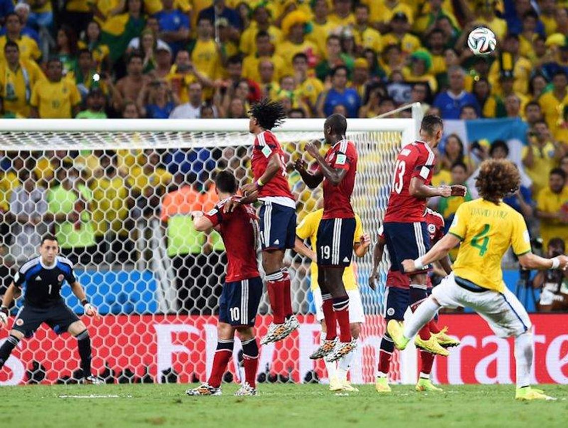 Mundial 2014: Brazylia - Kolumbia 2:1. Obrońcy snajperami "Canarinhos Mundial 2014: Brazylia - Kolumbia 2:1. Obrońcy snajperami "Canarinhos