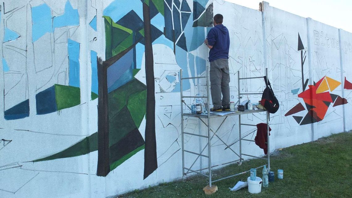 Mural z bitwą trafi na ścianę zakładu karnego Mural z bitwą trafi na ścianę zakładu karnego