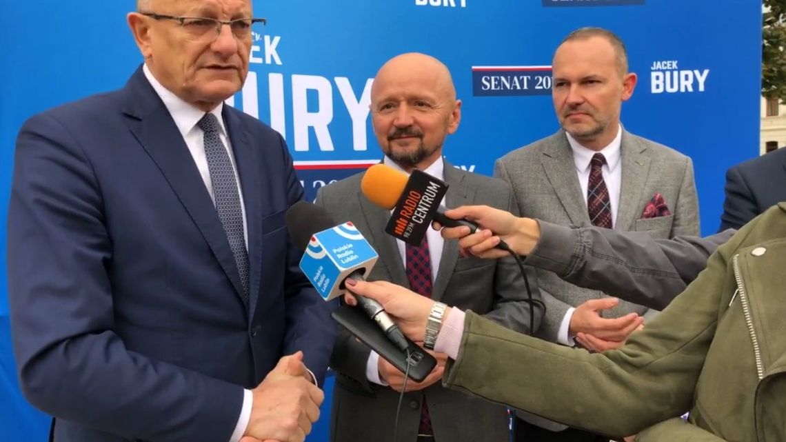 Murem za Burym. Przedstawiciele trzech partii poparli kandydata do Senatu Murem za Burym. Przedstawiciele trzech partii poparli kandydata do Senatu