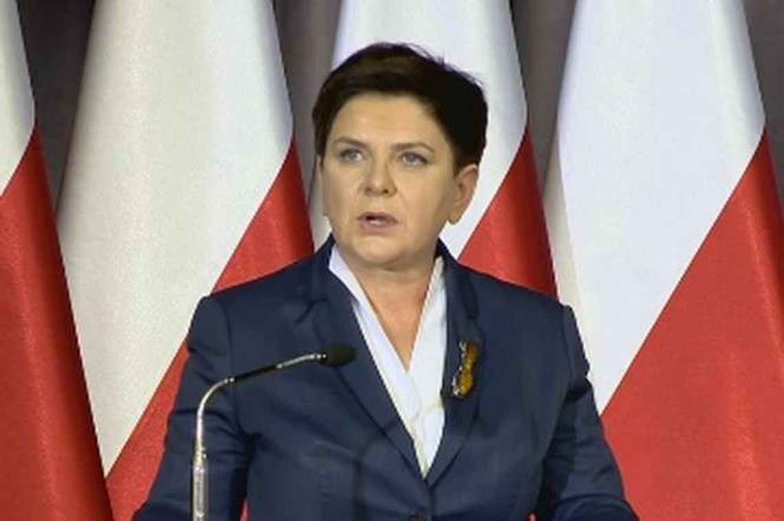 "Musimy naprawić błędy i iść do przodu". Jak oceniasz rok rządów PiS?