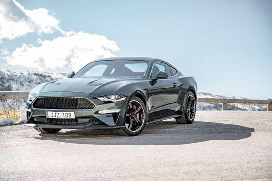 Mustang zawsze kusi. Jaki jest nowy ford mustang?