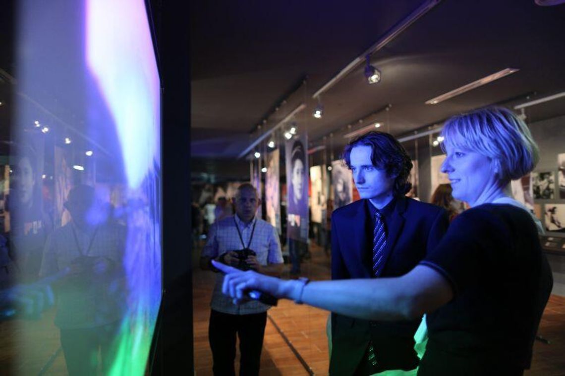 Muzeum na Majdanku: Multimedialna wystawa w baraku nr 62 (zdjęcia)