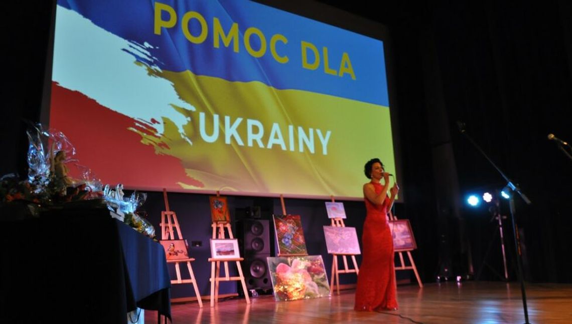 Muzyczne gwiazdy w Poniatowej. Za nami charytatywny koncert dla Ukrainy Muzyczne gwiazdy w Poniatowej. Za nami charytatywny koncert dla Ukrainy