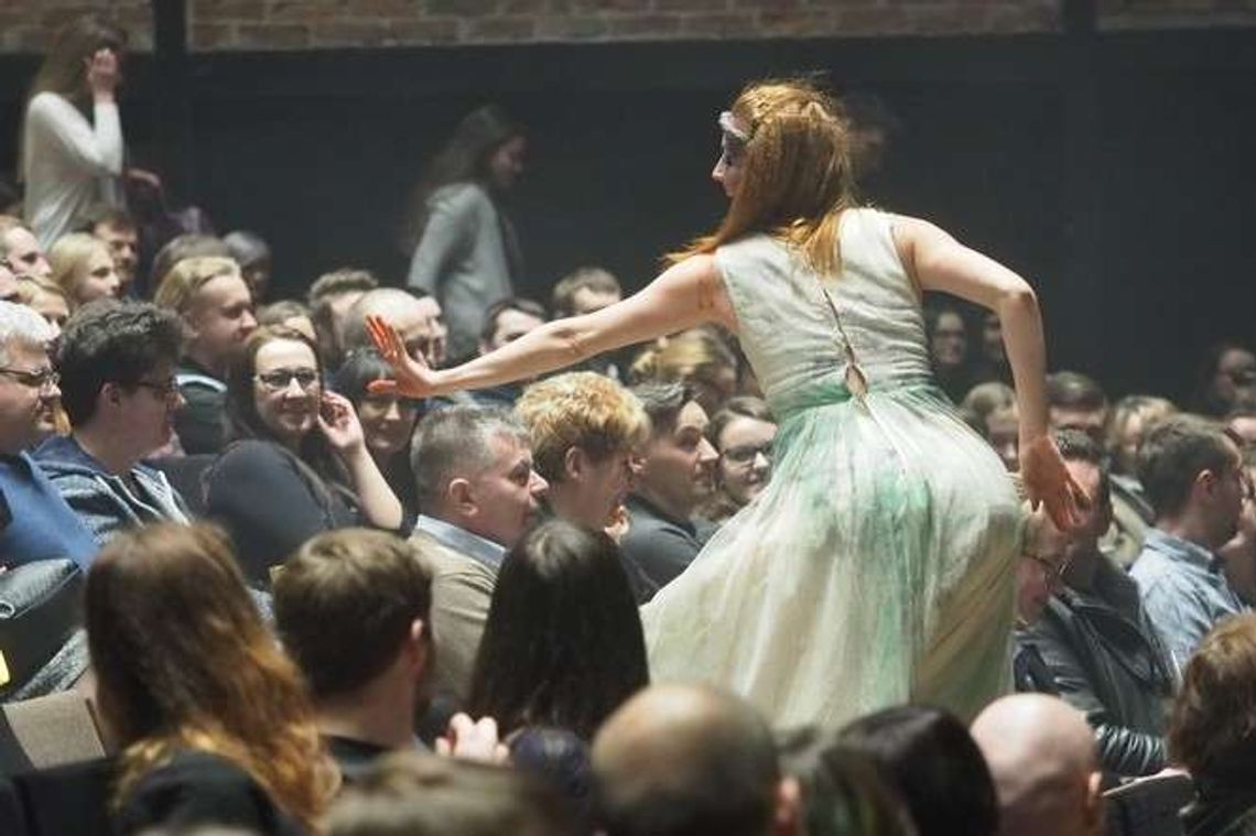 Muzyka z Wiedźmina na żywo. Tłumy na koncercie w Filharmonii Lubelskiej