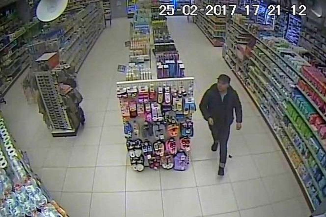 Myślał, że jest sprytny. Tylko, że wszystko nagrał monitoring Myślał, że jest sprytny. Tylko, że wszystko nagrał monitoring