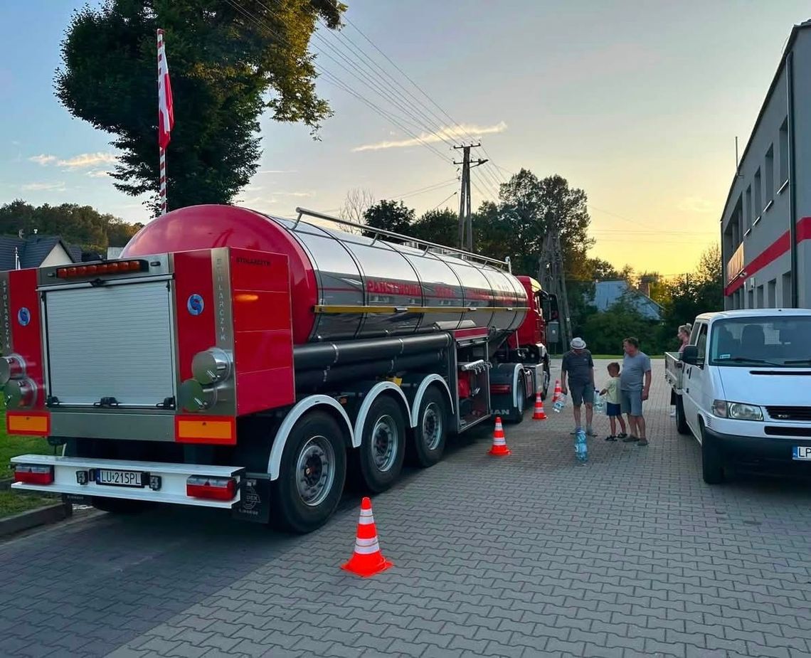 Woda w Kazimierzu Dolnym znów zdatna do picia. Sanepid wydał nowy komunikat Woda w Kazimierzu Dolnym znów zdatna do picia. Sanepid wydał nowy komunikat