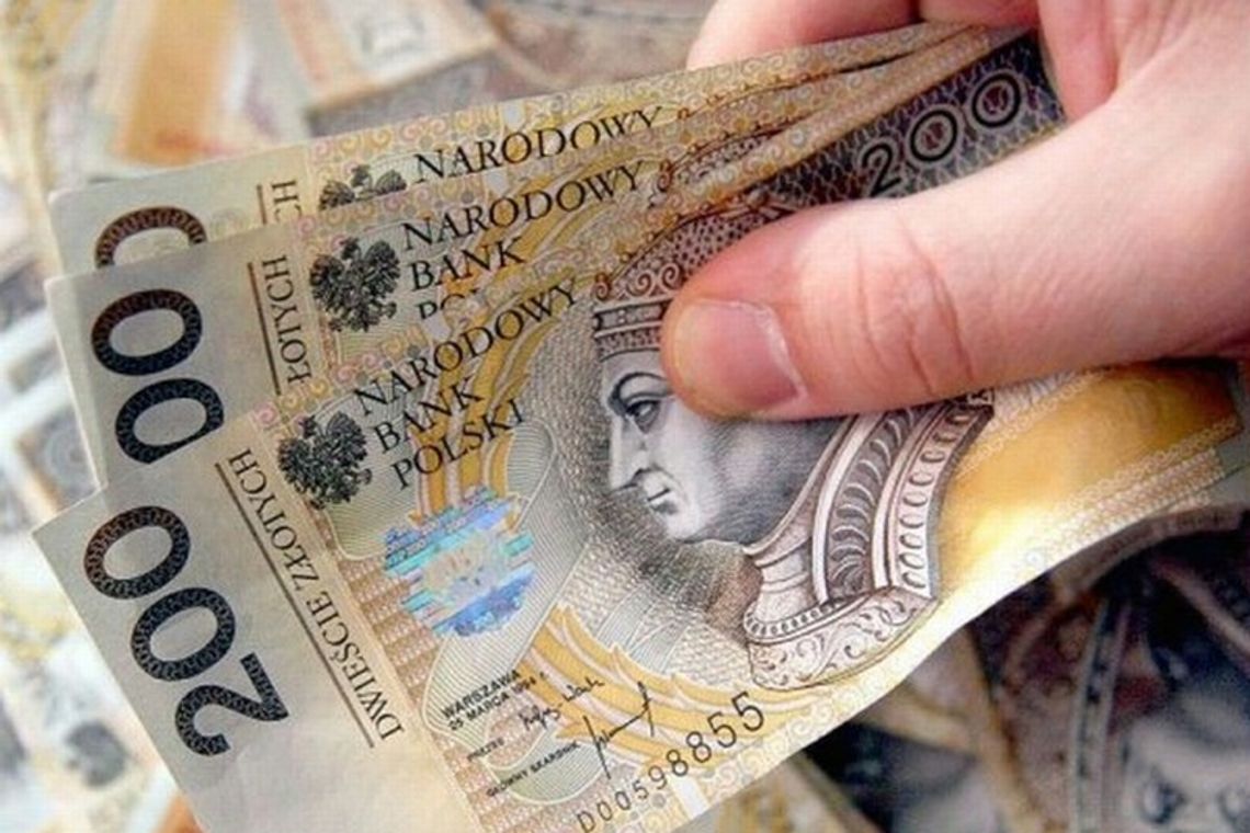 Na co przeznaczyć 10 tys. złotych? Wasze propozycje Na co przeznaczyć 10 tys. złotych? Wasze propozycje