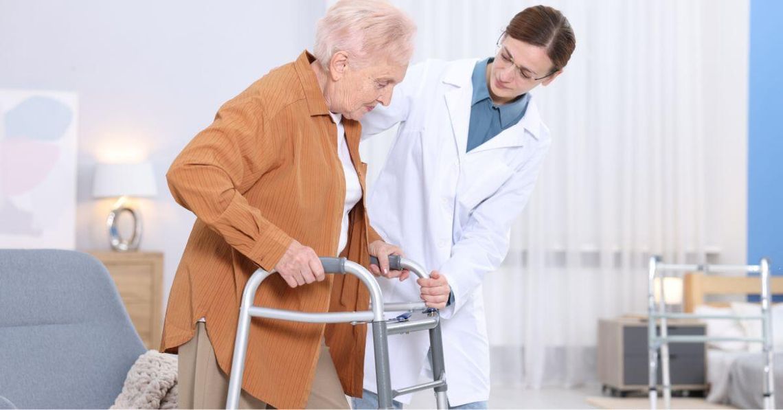 Na co zwrócić uwagę przy zakupie chodzika dla seniora? Na co zwrócić uwagę przy zakupie chodzika dla seniora?