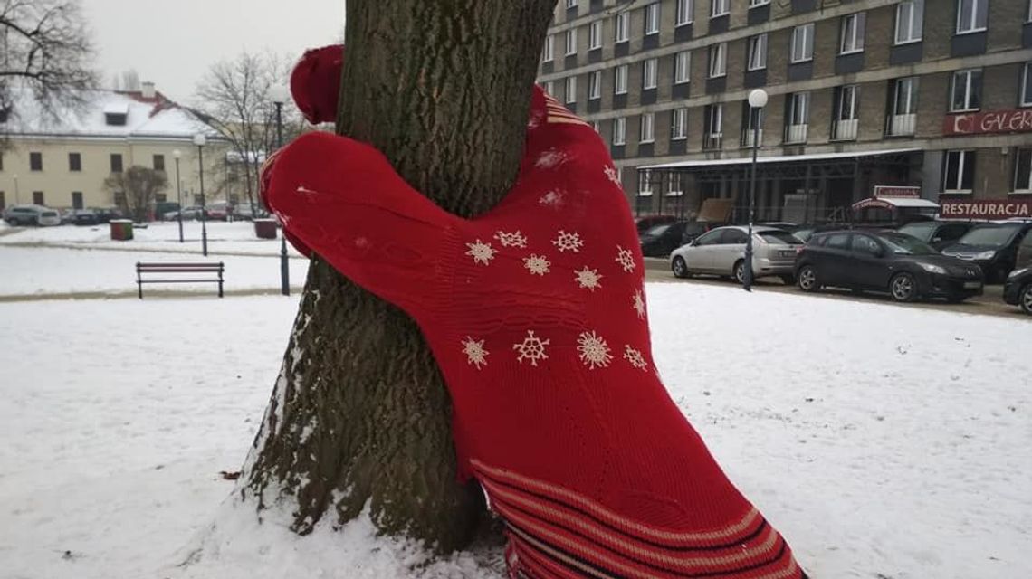 Na Czarciej Łapie pojawiła się rękawiczka. Wiemy czyja to sprawka [zdjęcia]