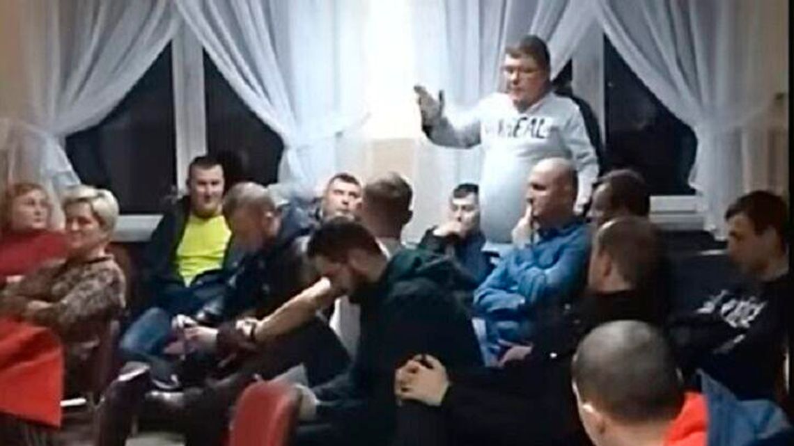 Na działce wójta ma powstać kompostownia. Smrodu gnijącej trawy nie chcą mieszkańcy  